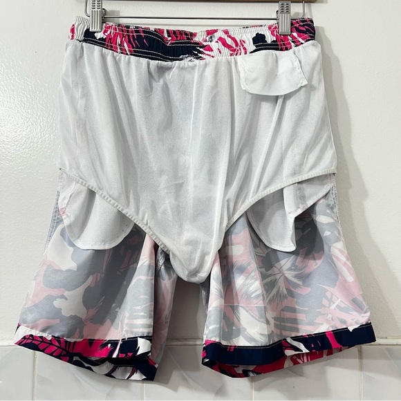 Calvin Klein Men M Pink Quick Dry UPF 50 Island Camo Elastic Waist Swim Trunks - Picture 10 of 11
